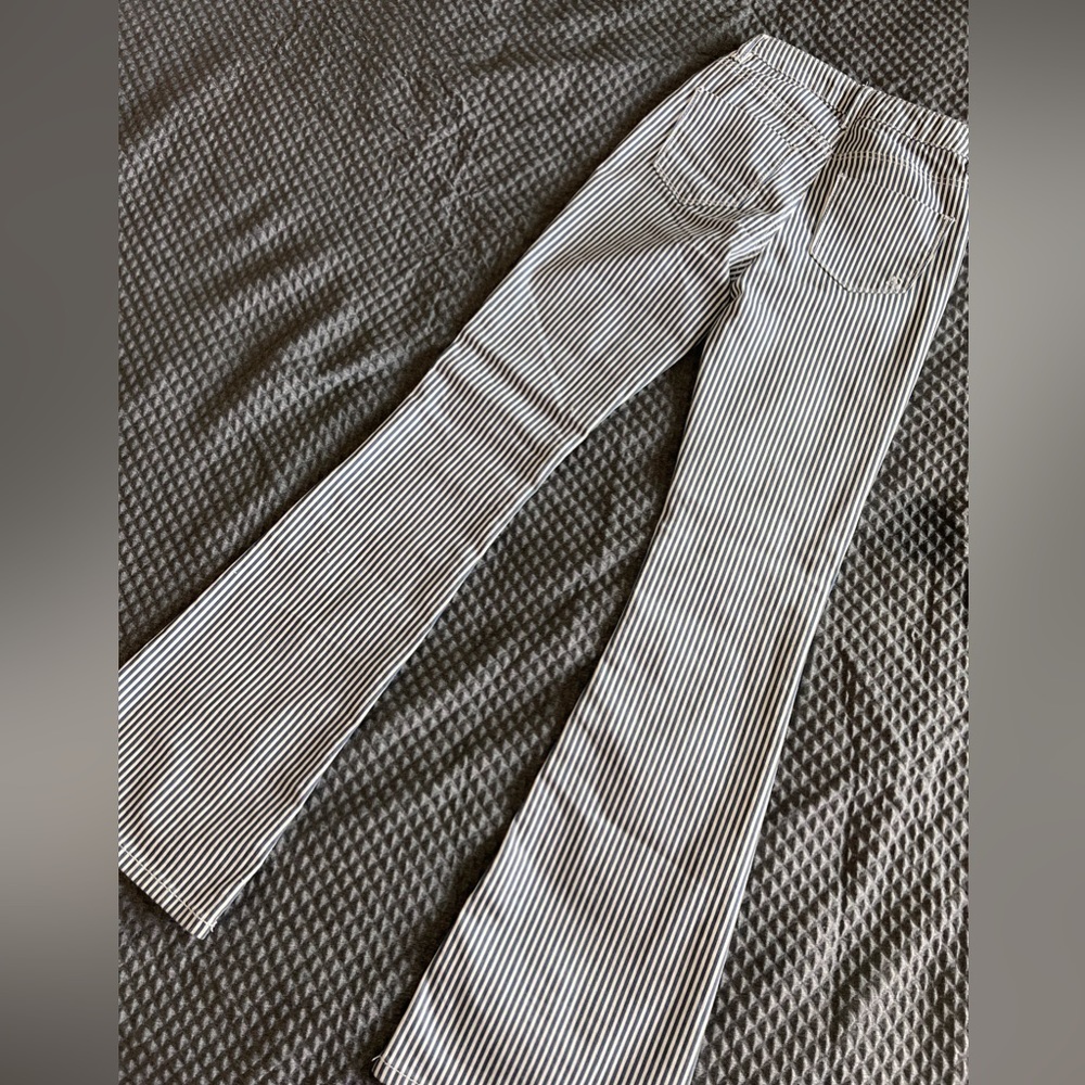 NWOT Super cute high waisted striped flare jeans